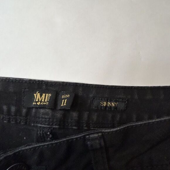 YMI Skinny Jeans Women's Size 11 Black Low Rise Distressed Embroidered Floral - Picture 6 of 10